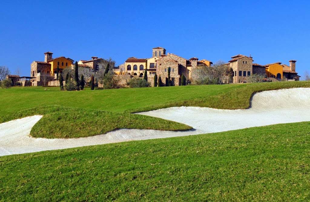 Bella Collina | 15920 County Rd 455, Montverde, FL 34756, USA | Phone: (407) 469-4999