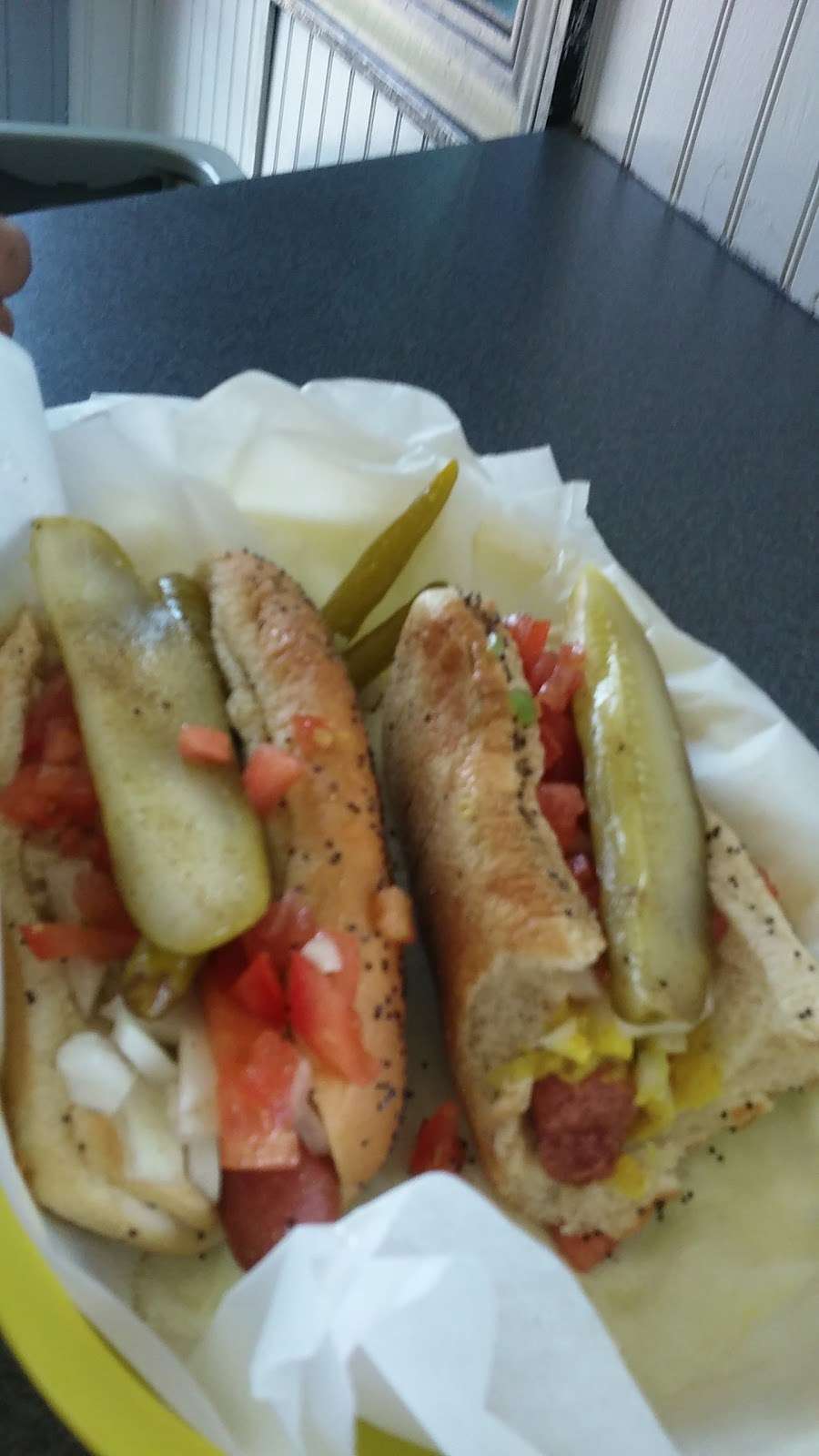 Diggity Dogs | 11055 S Pulaski Rd, Chicago, IL 60655, USA | Phone: (773) 941-5298