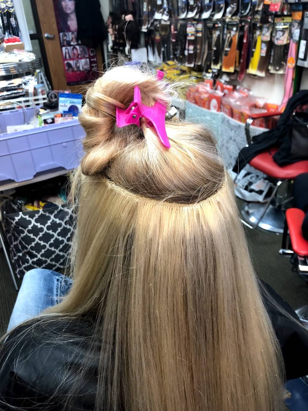 Ronis Beauty Supply & Hair-Braiding Salon | 1955 University Ave W suite 203 suite 203, St Paul, MN 55104, USA | Phone: (651) 260-3994