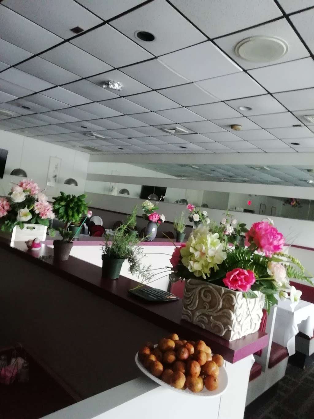 Wongs | 700 Tennent Rd, Manalapan Township, NJ 07726, USA | Phone: (732) 536-6636