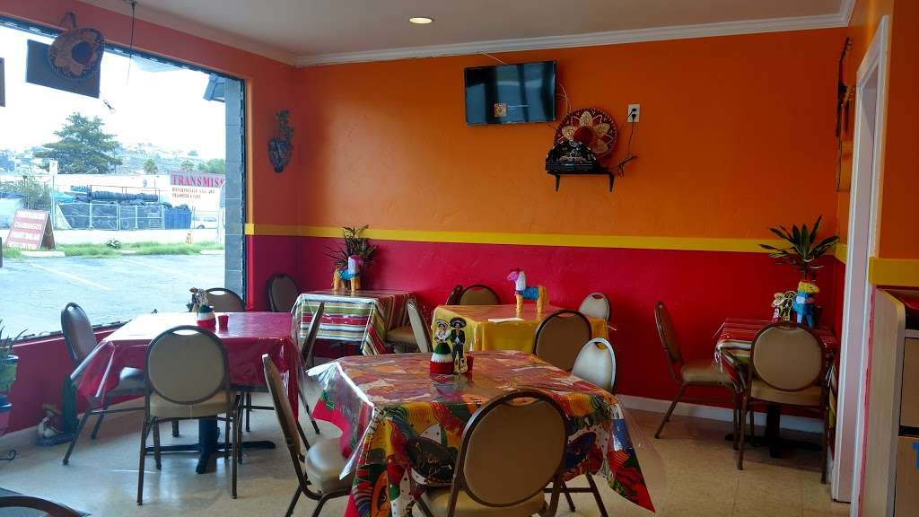 Belindas Familia Mexican Restaurant | 9505 Jamacha Blvd, Spring Valley, CA 91977, USA | Phone: (619) 669-8901