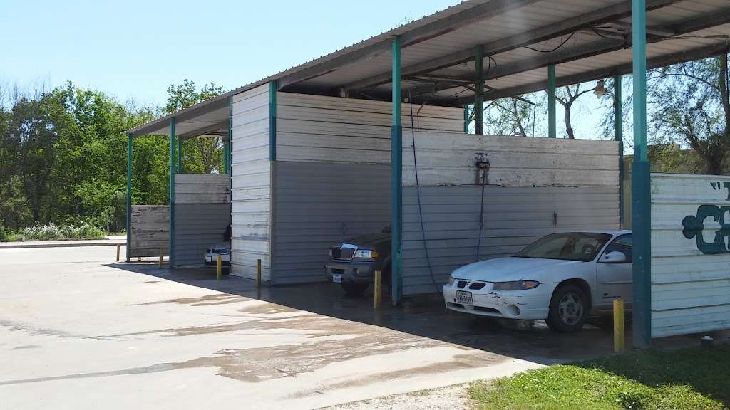 Cariños Car Wash | 202 Compton St, Rosharon, TX 77583, USA | Phone: (713) 979-7220