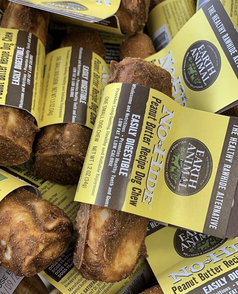 PET OASIS III in 2333 Hylan Blvd, Staten Island, NY 10306, USA