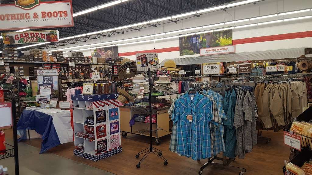 Tractor Supply Co. | 6801 State Rd 50, Groveland, FL 34736, USA | Phone: (352) 429-2502