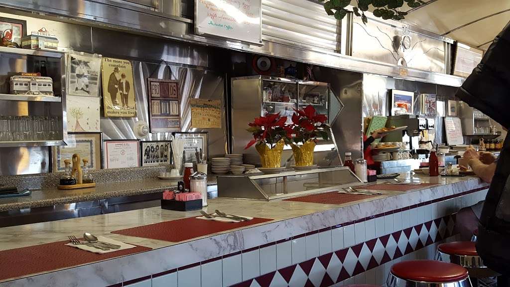 Roadside Diner | 5016 NJ-33, Wall Township, NJ 07727, USA | Phone: (732) 919-1199