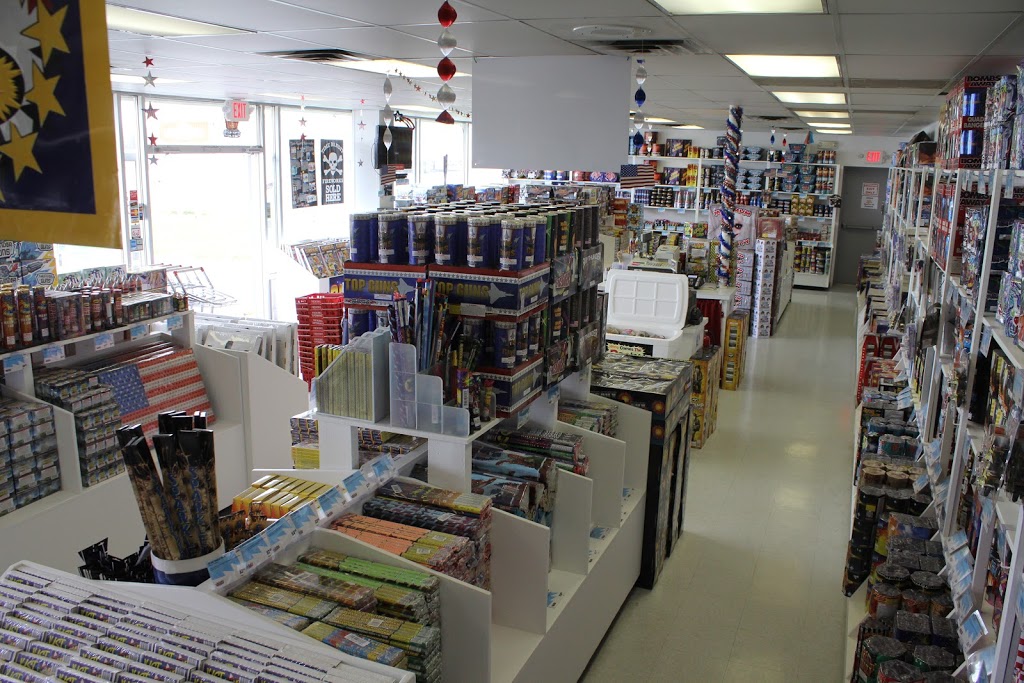 Fireworks Supermarket Rensselaer, IN | 9288 IN-114, Rensselaer, IN 47978, USA | Phone: (219) 866-7938