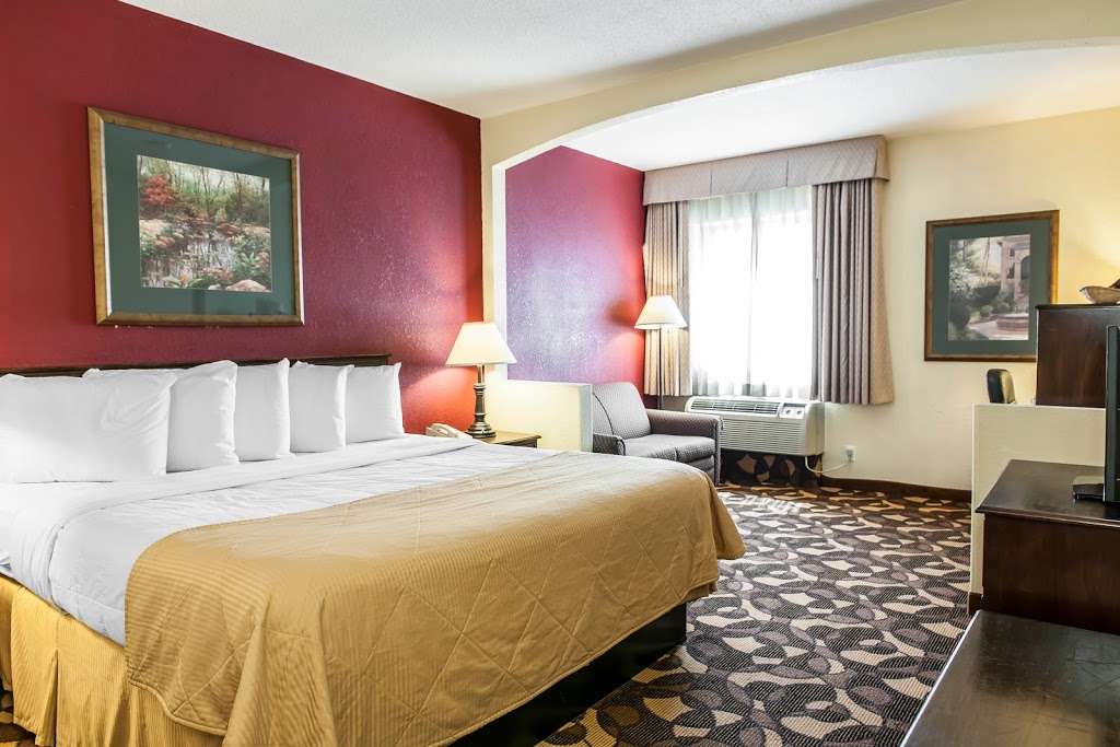 Econo Lodge Inn & Suites | 4320 IN-26, Lafayette, IN 47905, USA | Phone: (765) 447-4142