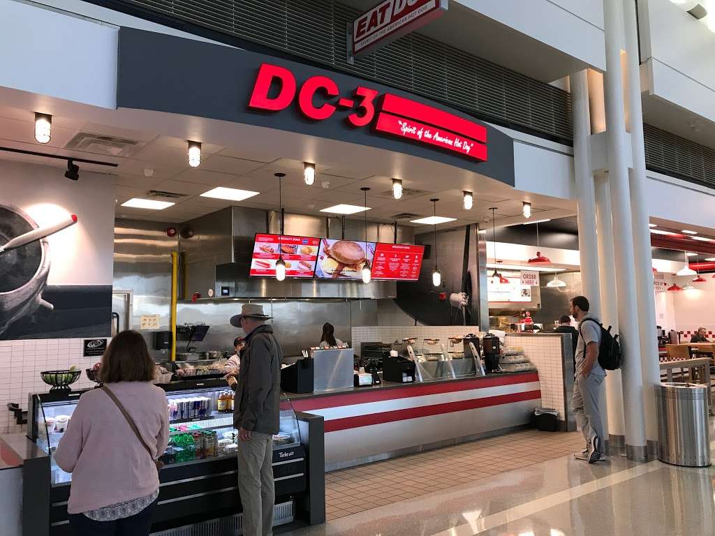 DC-3 Hot Dog Joint | 1 Saarinen Cir, Dulles, VA 20166 | Phone: (703) 661-0425