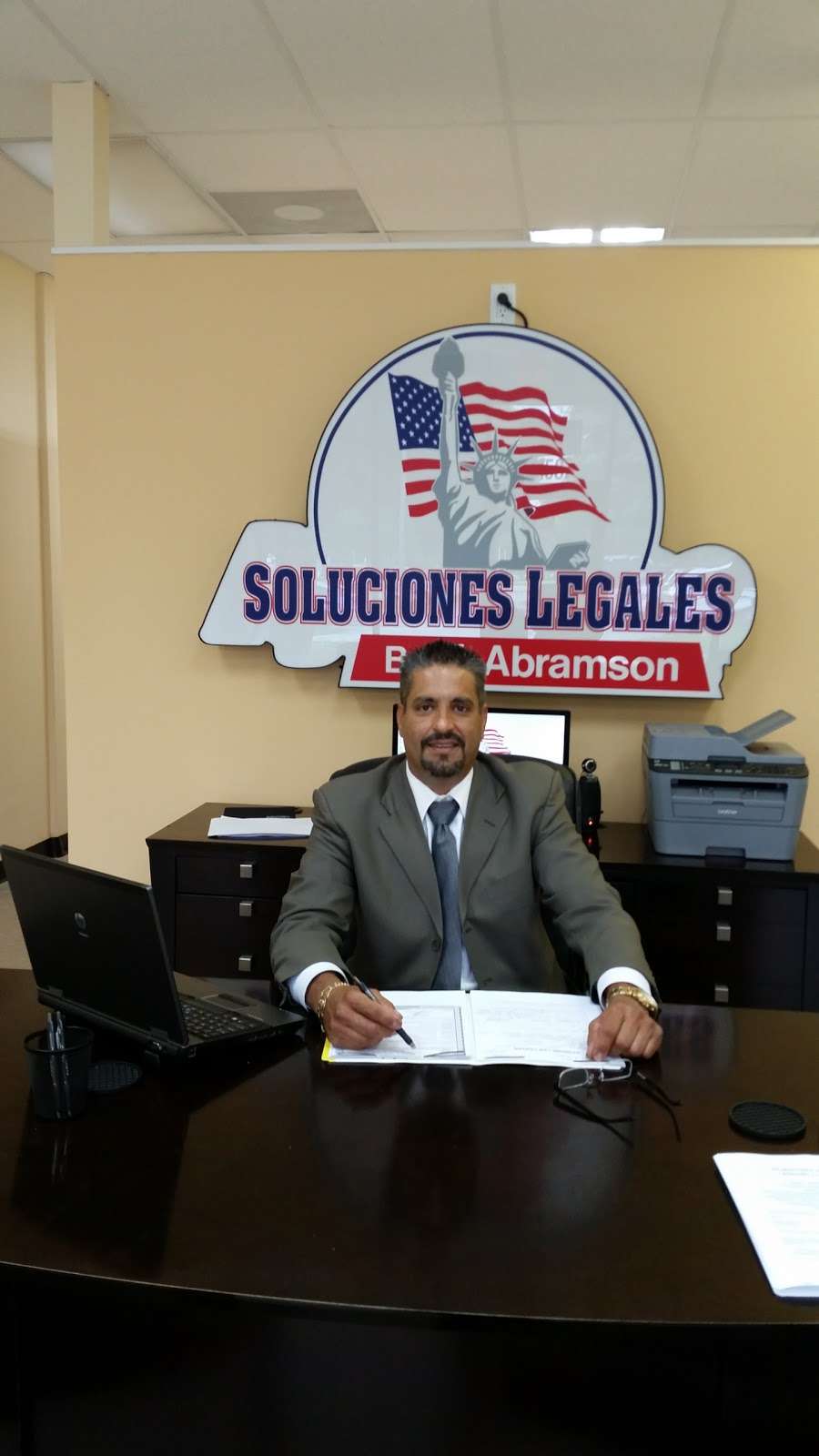 Soluciones Legales by E. Abramson | 14587 Southern Blvd, Loxahatchee Groves, FL 33470 | Phone: (866) 820-3388