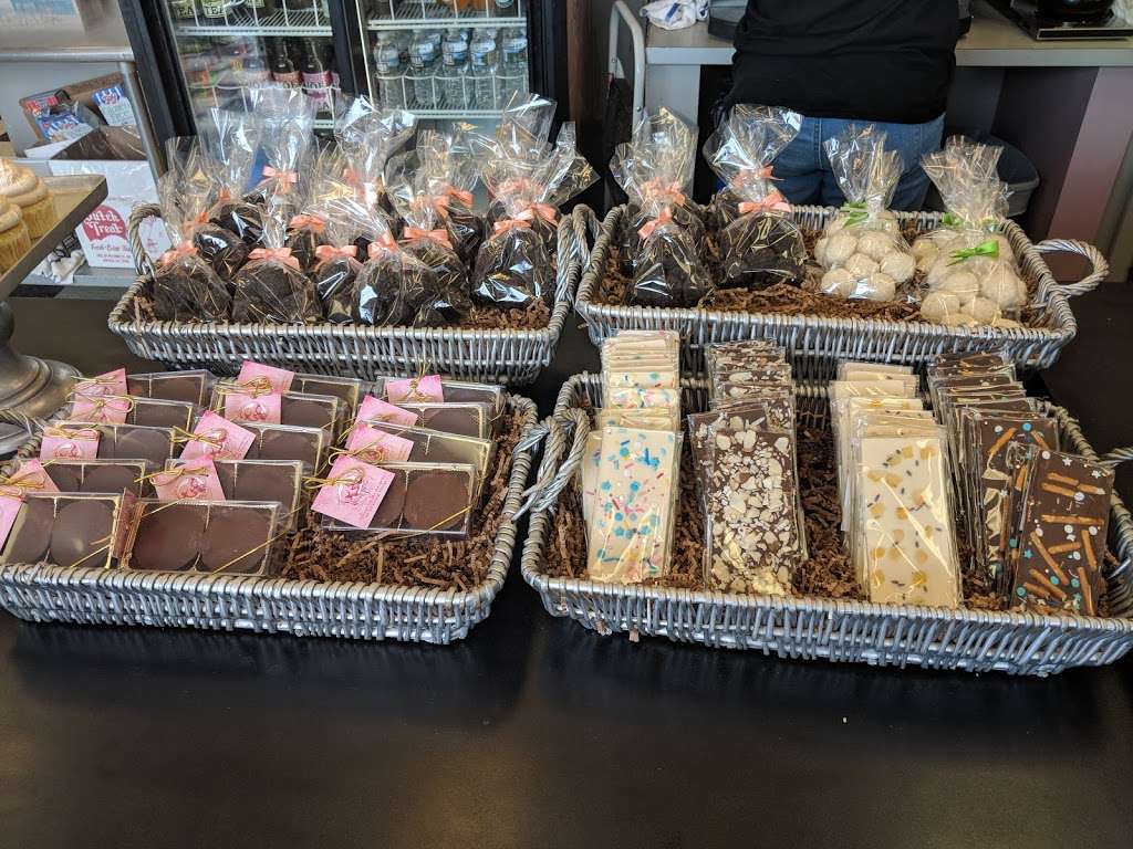 Vegan Treats, Inc. | 1444 Linden St, Bethlehem, PA 18018, USA | Phone: (610) 861-7660