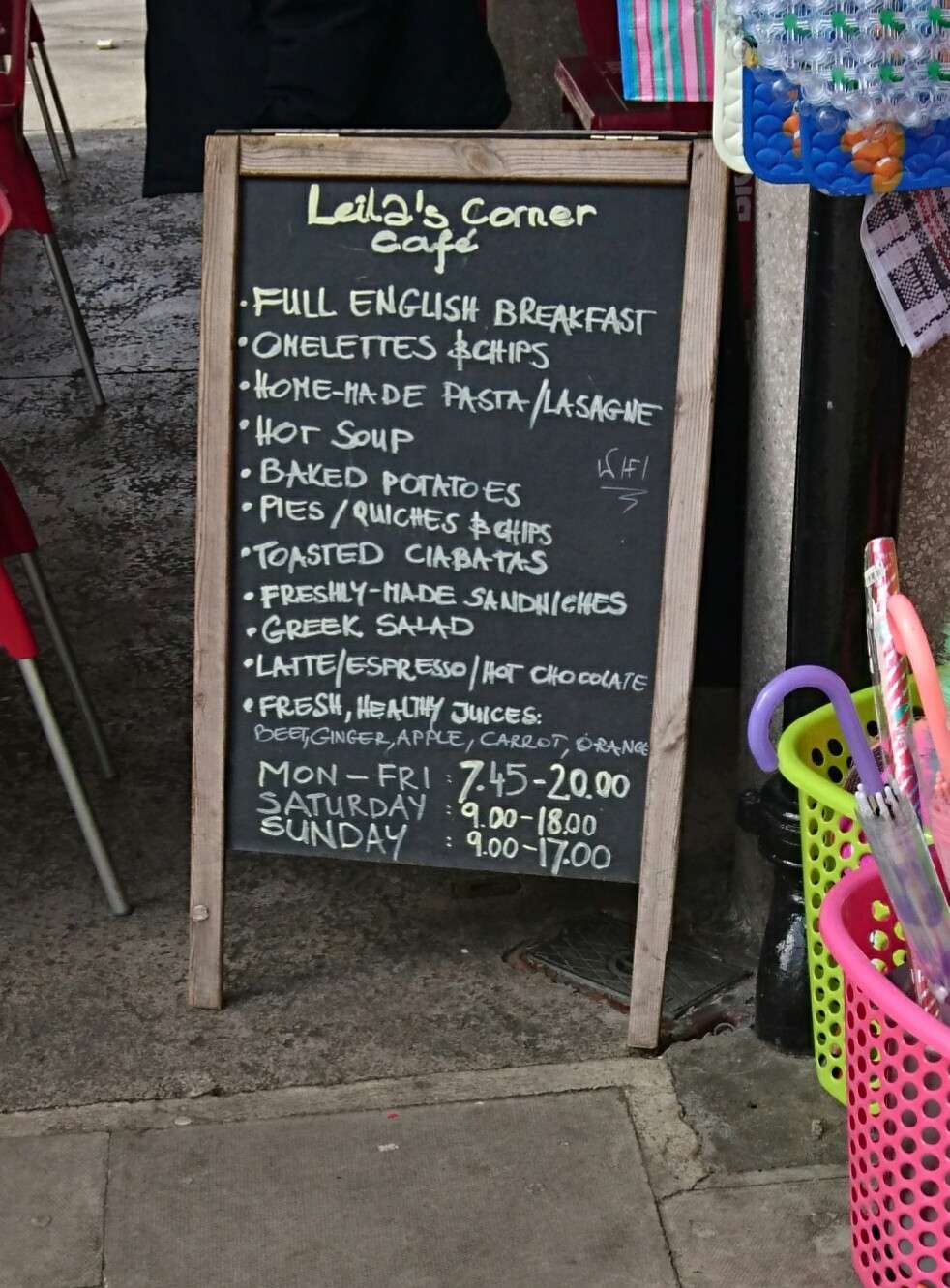 Leilas Corner | 294 Clapham Rd, Stockwell, London SW9 9AE, UK | Phone: 020 7720 3076
