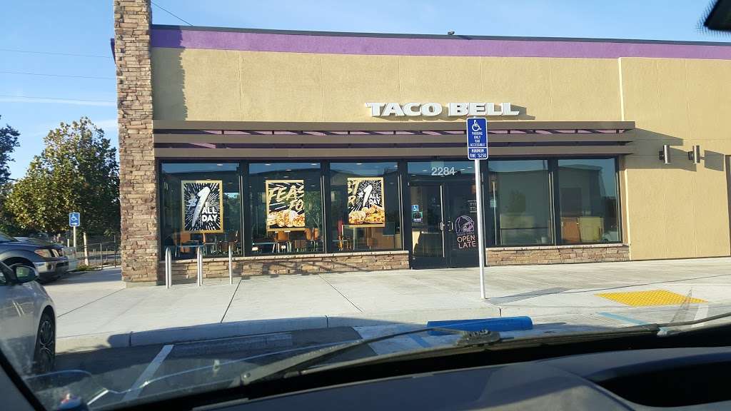 Taco Bell | 2284 Monterey Rd, San Jose, CA 95112, USA | Phone: (408) 289-1673