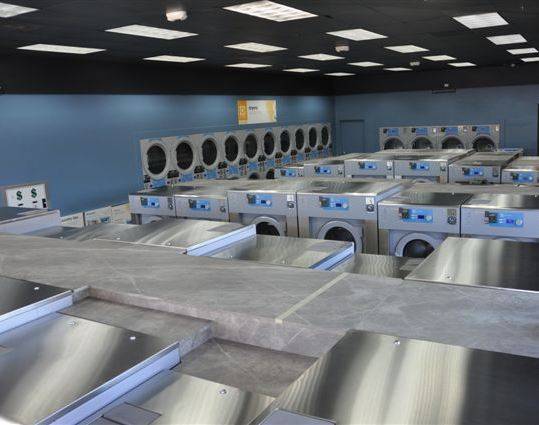 Wash World Eco Laundromat | Market Center, 5000 E 4th Plain Blvd STE B-101, Vancouver, WA 98661, USA | Phone: (360) 433-9693