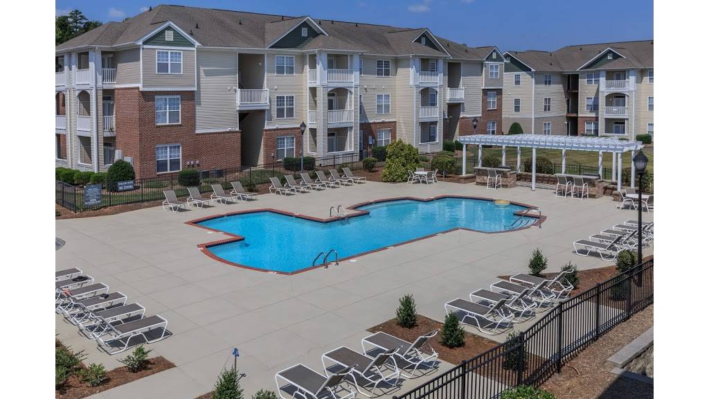 Mallard Glen | 2002 Laysan Teal Ln, Charlotte, NC 28262, USA | Phone: (704) 769-2568