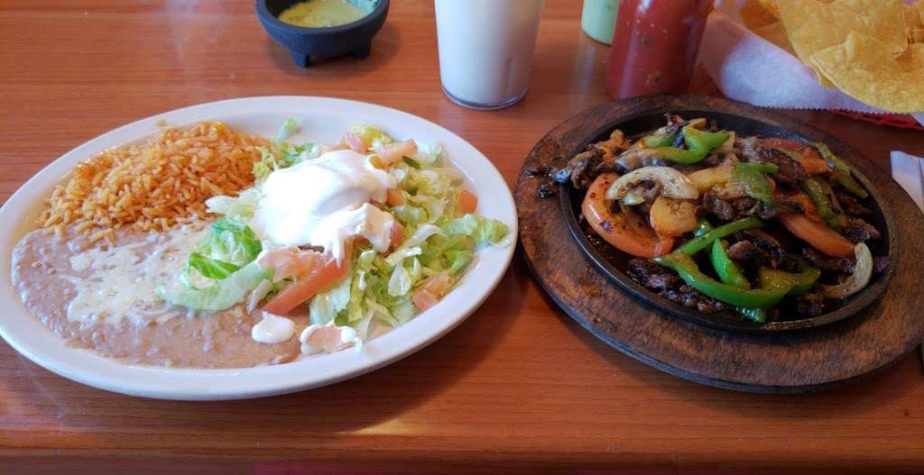 Taqueria el Manhattan | 1618 Memorial Park Rd, Lancaster, SC 29720 | Phone: (803) 462-4767