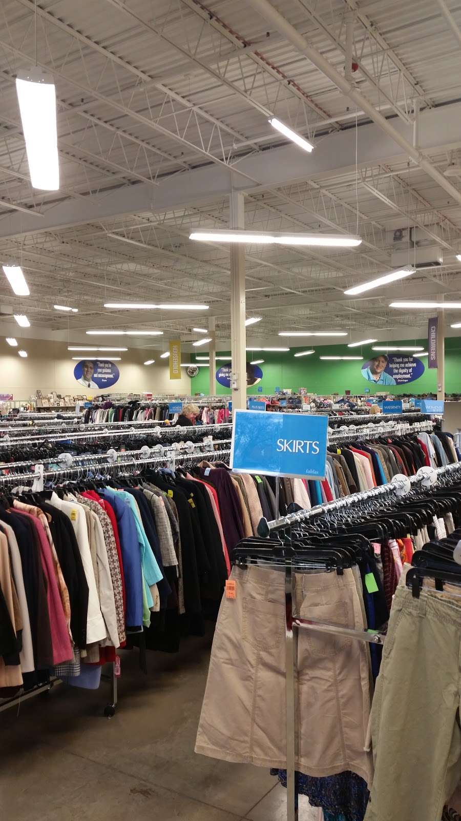 Goodwill Store & Donation Center | 1146 State St, Lemont, IL 60439 | Phone: (630) 257-5608