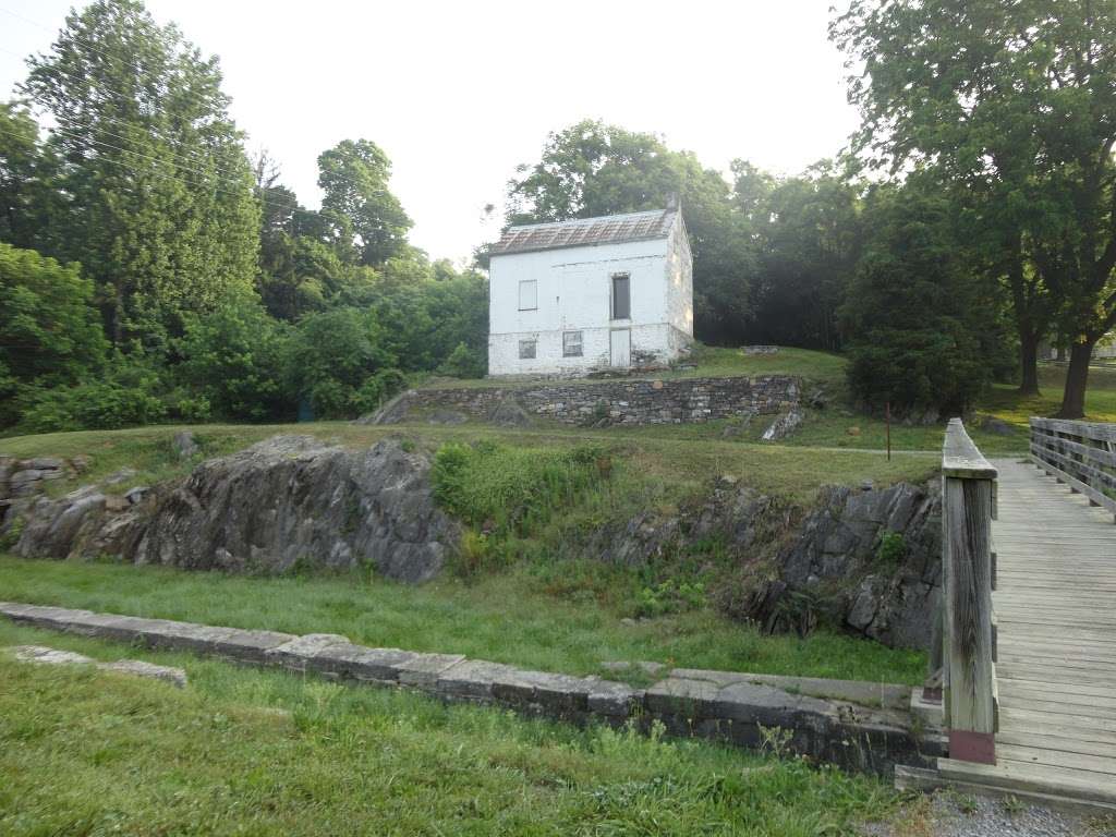 Lockhouse 45 | Chesapeake and Ohio Canal Towpath, Clear Spring, MD 21722, USA | Phone: (301) 739-4200