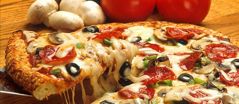 OMG Pizza | 909 Jefferson Davis Hwy, Richmond, VA 23224 | Phone: (804) 233-4566