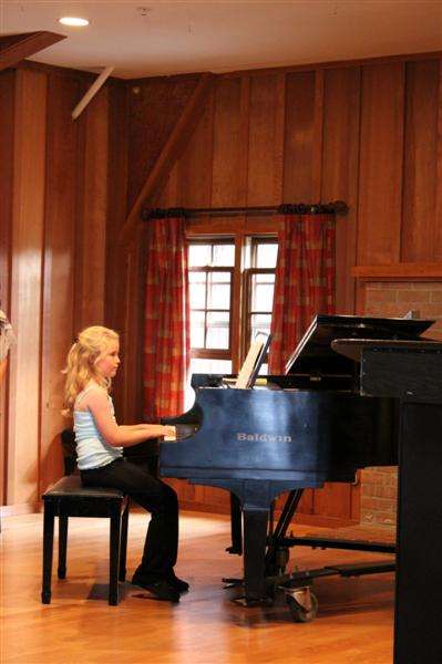 Sally Piano Music | 12364 Carmel Country Rd, San Diego, CA 92130, USA | Phone: (858) 552-0822