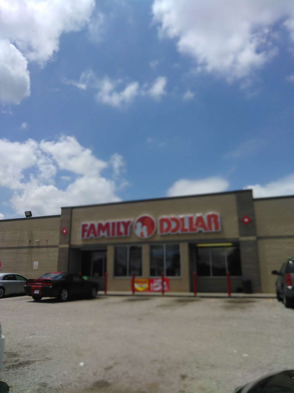 Family Dollar | 6171 Bonnie View Rd, Dallas, TX 75241, USA | Phone: (972) 225-4220