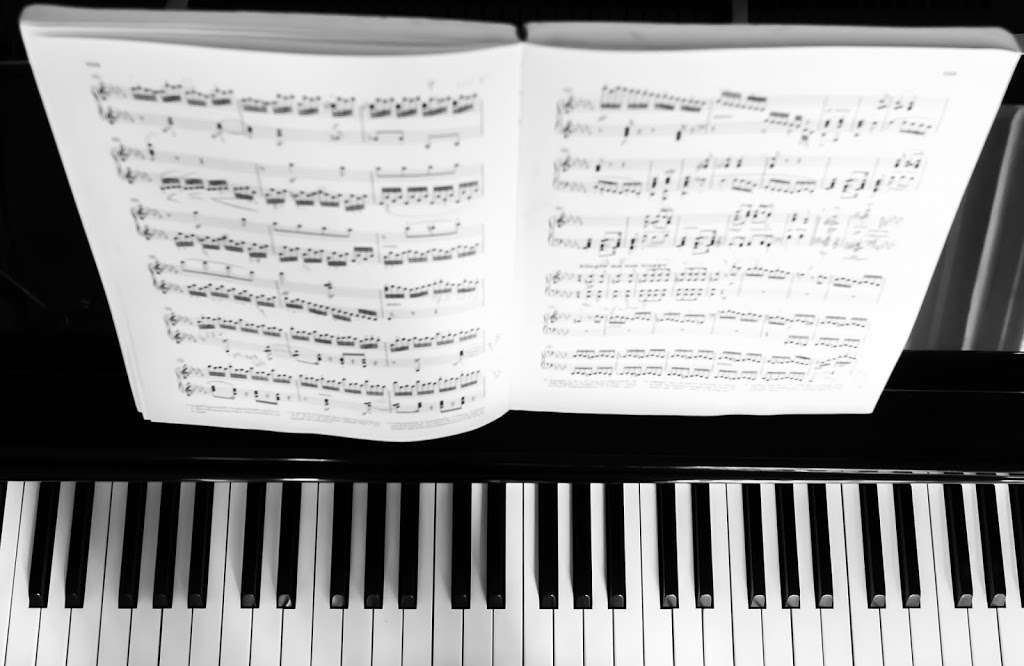 Mr Sebastian Stanley - St Albans Piano Teacher, Accompanist, Sol | Mile House Ln, St Albans AL1 1TB, UK | Phone: 07812 544696