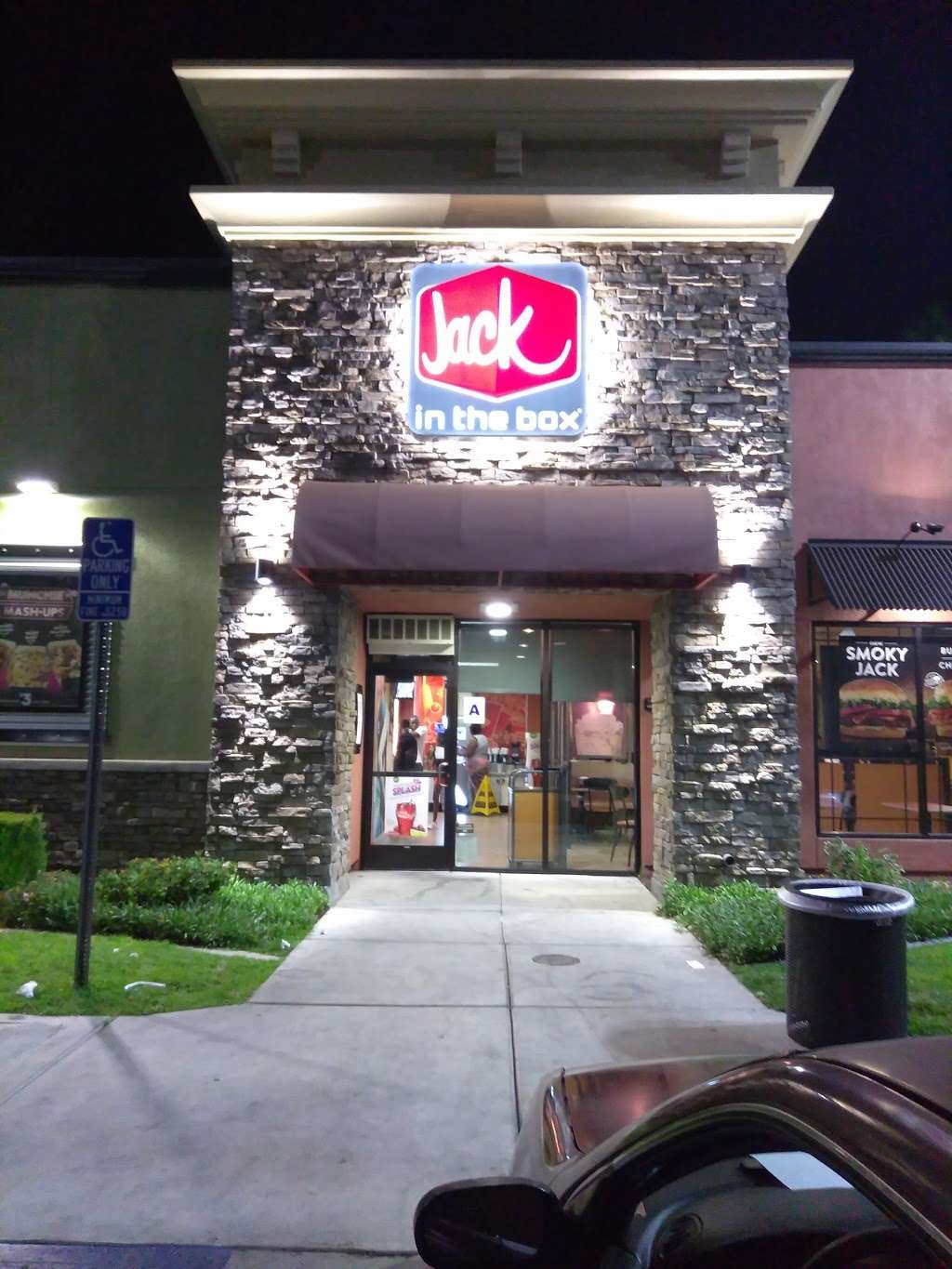 Jack in the Box | 27030 Fir Ave, Moreno Valley, CA 92555, USA | Phone: (951) 243-2551