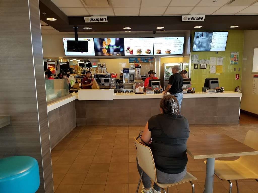 McDonalds | 131 Pasadena Blvd, Pasadena, TX 77506, USA | Phone: (713) 475-8809