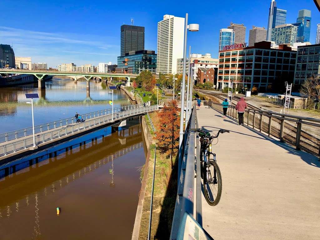 Schuylkill River Park | 300 S 25th St, Philadelphia, PA 19103, USA | Phone: (215) 309-5523