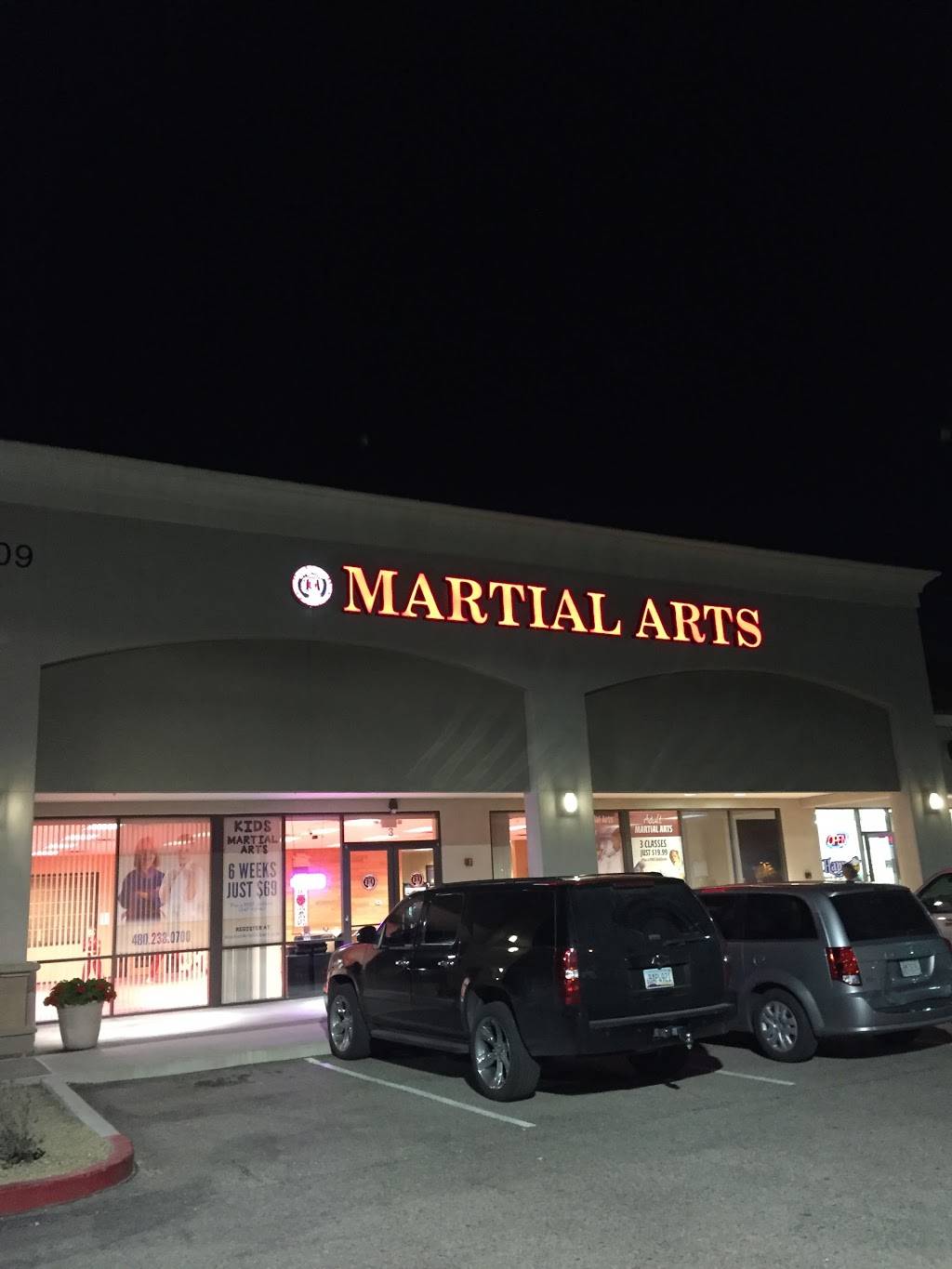 Martial Arts Gilbert | 709 W Ray Rd, Gilbert, AZ 85233, USA | Phone: (480) 238-0700