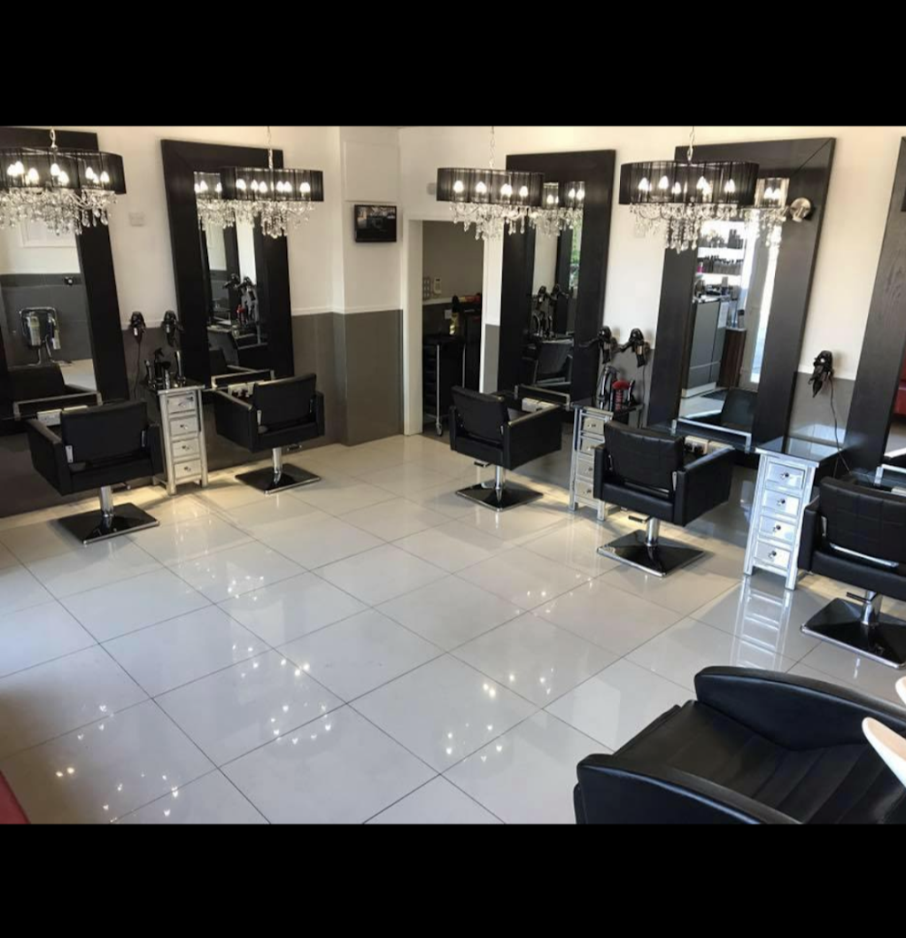 Charlottes | 38 King Edward Dr, Grays RM16 2GG, UK | Phone: 01375 377888