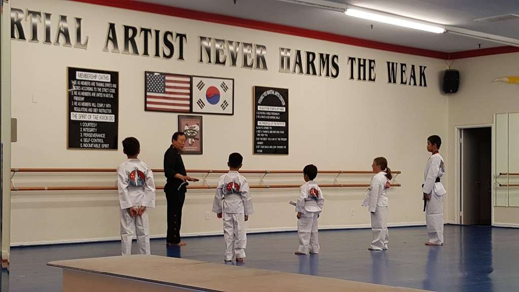 Young Yee Martial Arts | 22543 Hawthorne Blvd, Torrance, CA 90505, USA | Phone: (310) 373-9007