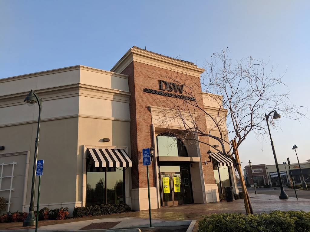 DSW Designer Shoe Warehouse | 10540 Stockdale Hwy, Bakersfield, CA 93311, USA | Phone: (661) 473-2045