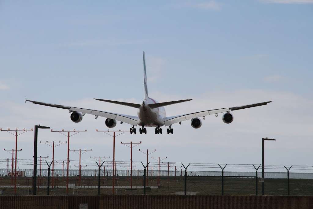 Airplane Landing View Point | W 92nd St, Los Angeles, CA 90045, USA