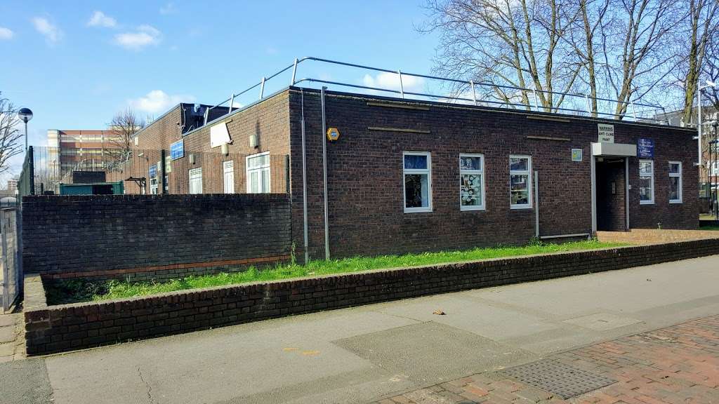 Ferry Lane Primary School | 85 Erskine Cres, London N17 9PS, UK | Phone: 020 8801 5233