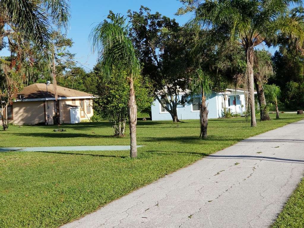 BlueLake Motel | 3724 S Scenic Hwy, Lake Wales, FL 33898, USA | Phone: (863) 638-2082