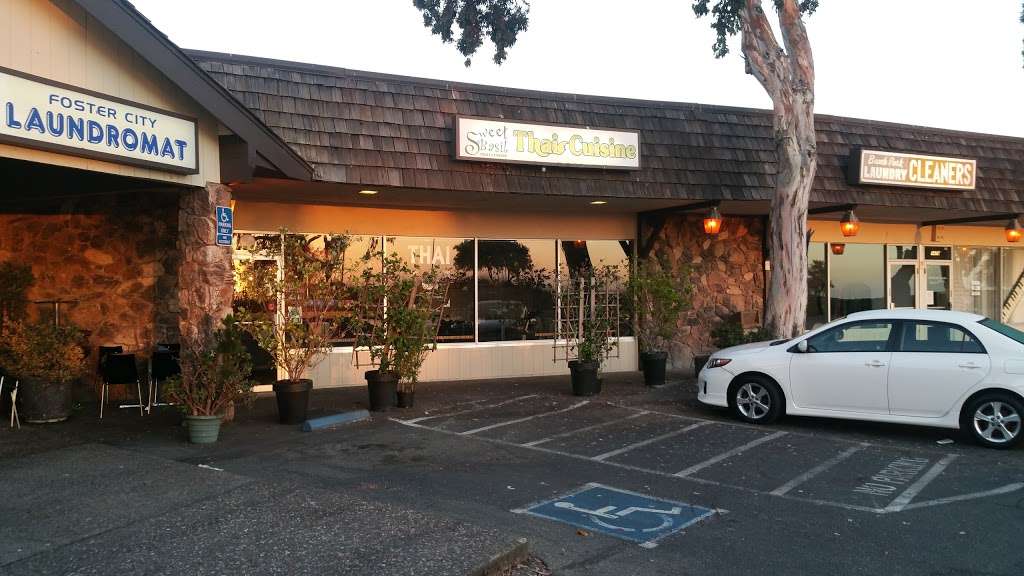 Sweet Basil Thai Cuisine | 1473 Beach Park Blvd, Foster City, CA 94404 | Phone: (650) 212-5788