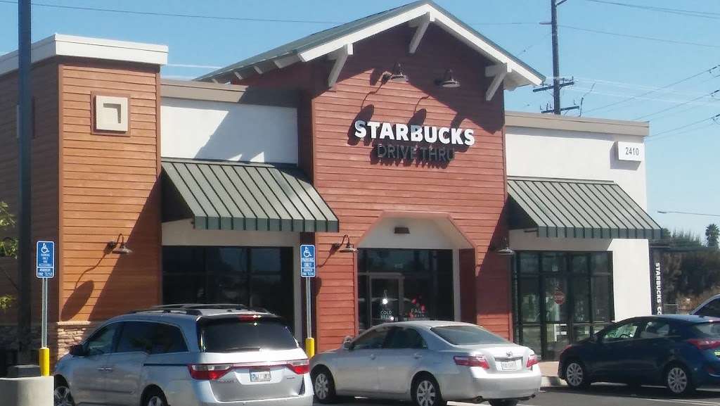 Starbucks | 2410 River Rd, Norco, CA 92860 | Phone: (951) 273-1750