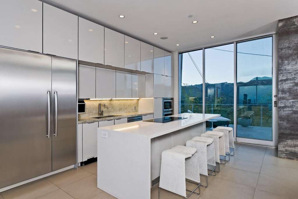 Scorpiesse | 26315 Lockwood Rd, Malibu, CA 90265, USA | Phone: (805) 341-5635