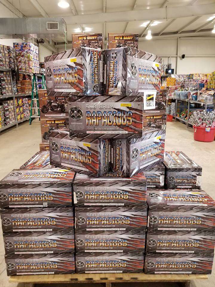 Fireworks Superstore - Baytown | 6900 FM 3180 Rd, Baytown, TX 77523, USA | Phone: (346) 298-6163