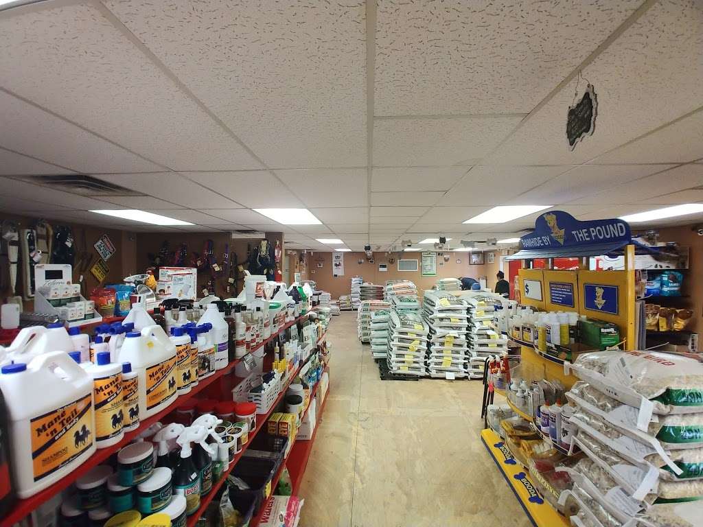 Santa Maria Feed Store | 3836 S 67th Ave, Phoenix, AZ 85043, USA | Phone: (623) 936-8203