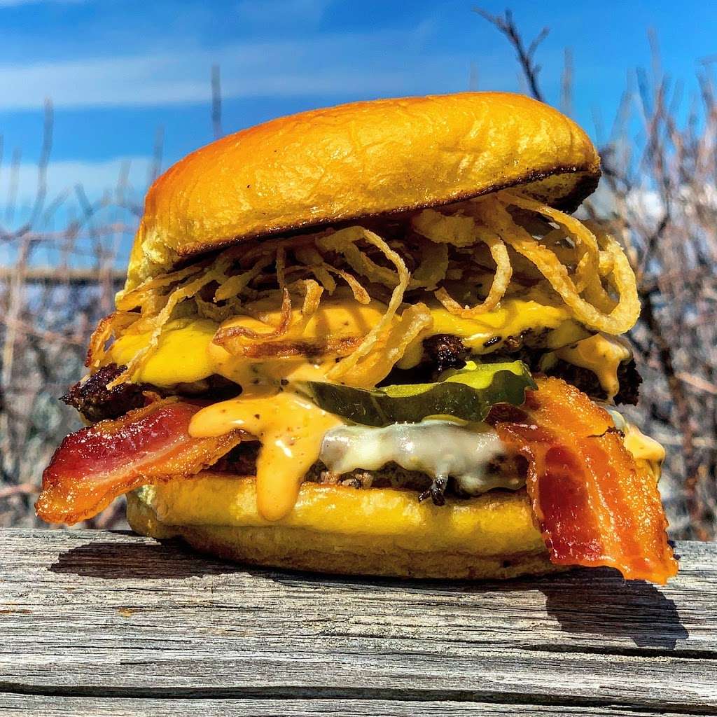 The Meat Up Grill Bay 9 & Bay 5 Pavillion, 16702 Rockaway Beach Blvd, Rockaway Park, NY 11694