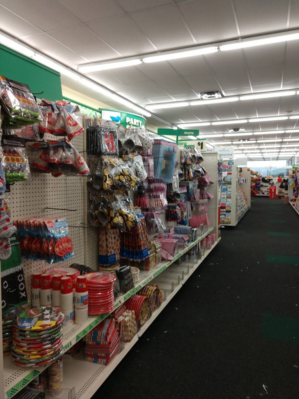 Dollar Tree | 7650 State Ave, Kansas City, KS 66112, USA | Phone: (913) 693-0788