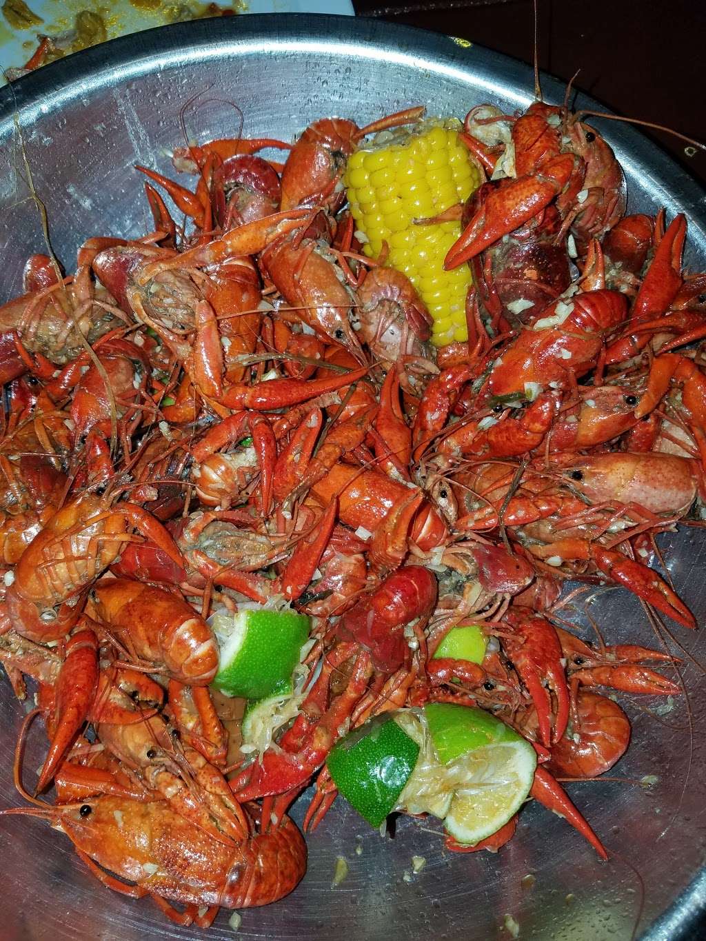 Crabby Crawfish | 2210 Allen Genoa Rd, Houston, TX 77017, USA | Phone: (713) 378-4201