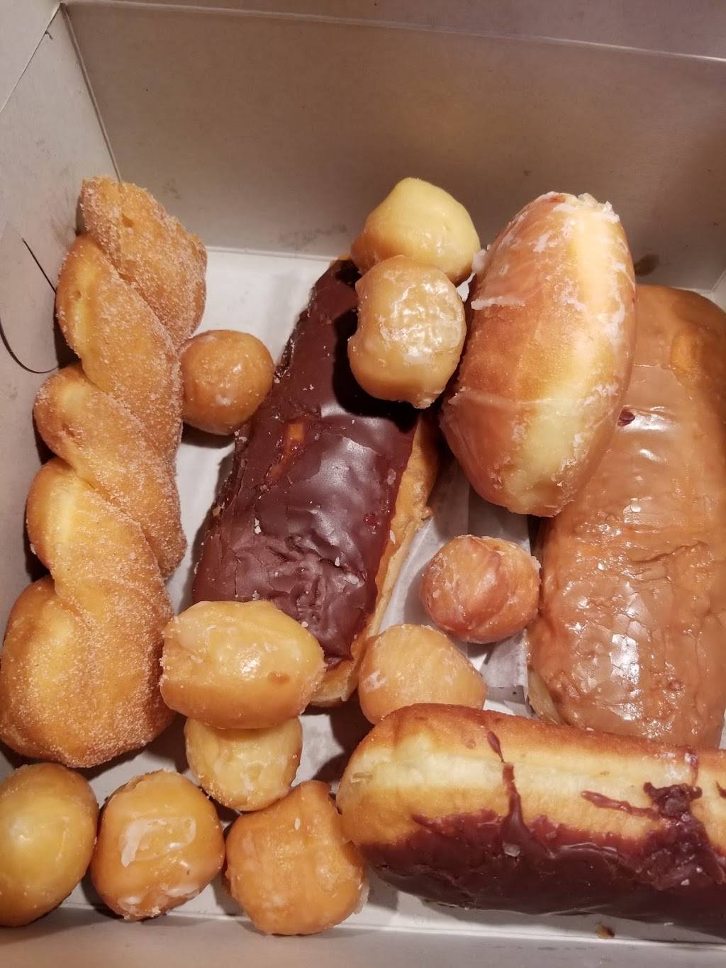 Judys Donuts | 7062 N West Ave, Fresno, CA 93711 | Phone: (559) 435-1063