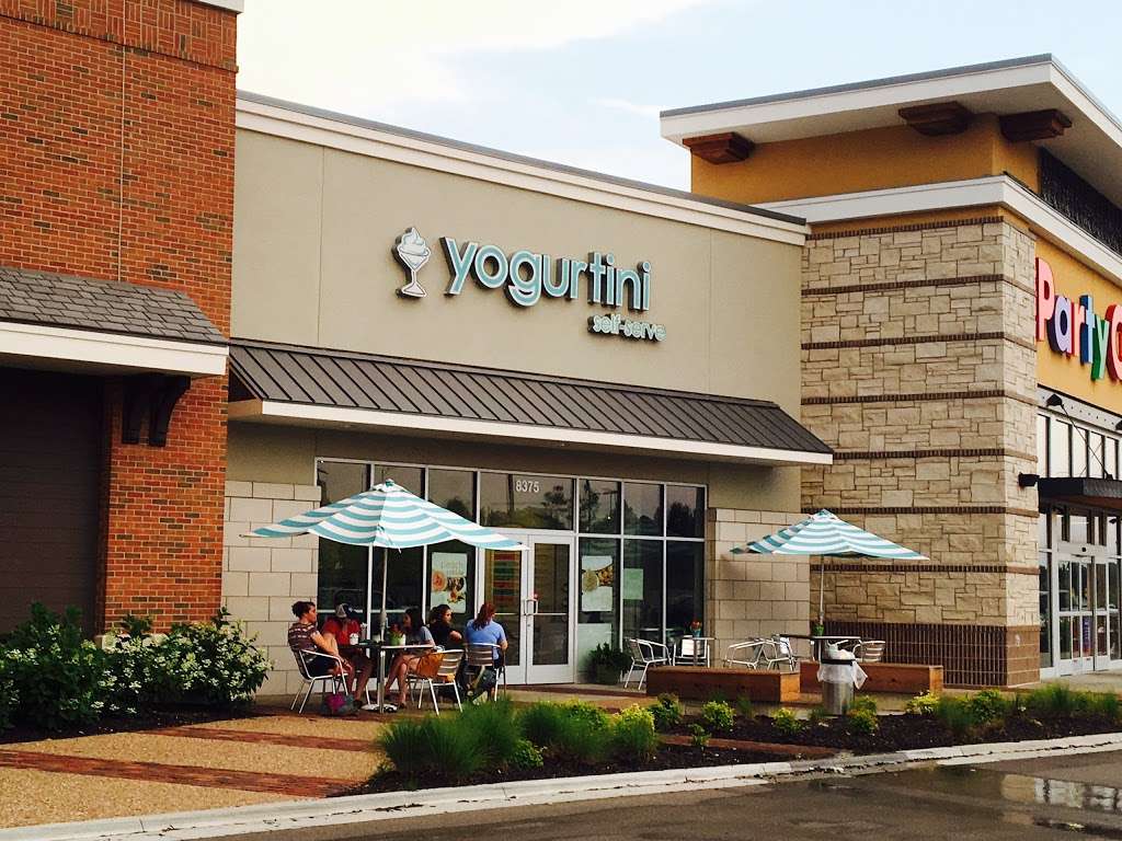 Yogurtini Shoal Creek | 8375 North Booth Avenue, Kansas City, MO 64158, USA | Phone: (816) 222-4882