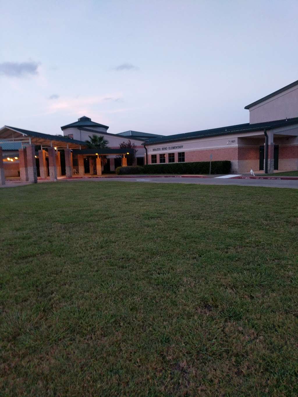 Brazos Bend Elementary School | 621 Cunningham Creek Blvd, Sugar Land, TX 77479, USA | Phone: (281) 634-5180