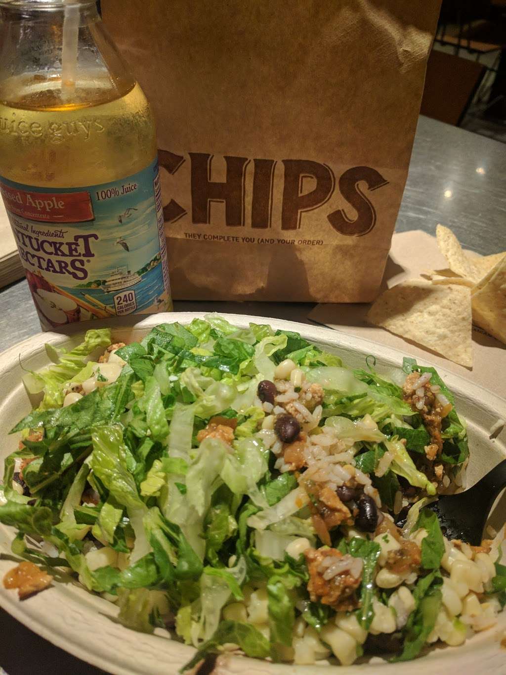 Chipotle Mexican Grill | 4996 Garth Rd, Baytown, TX 77521 | Phone: (281) 421-4071