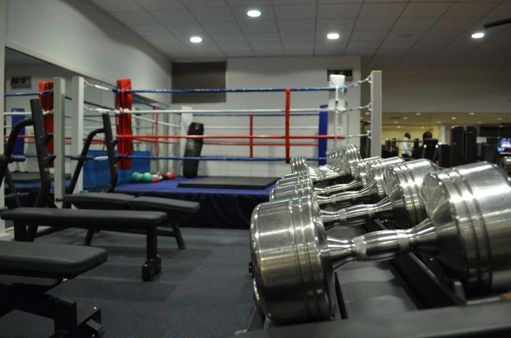 The Hogarth Health Club | Airedale Ave, Chiswick, London W4 2NW, UK | Phone: 020 8995 4600