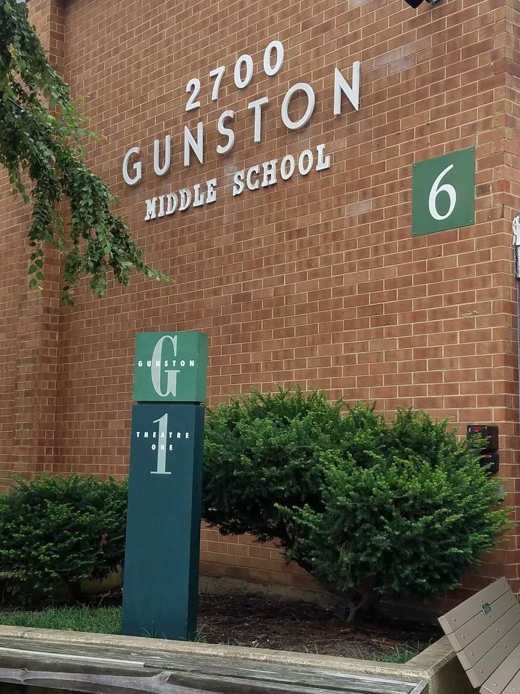 Gunston Park | Arlington, VA 22206, USA | Phone: (703) 228-6525