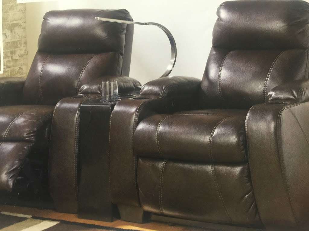 Payless Home Furniture | 2321 N Alexander Dr, Baytown, TX 77520 | Phone: (713) 944-1400